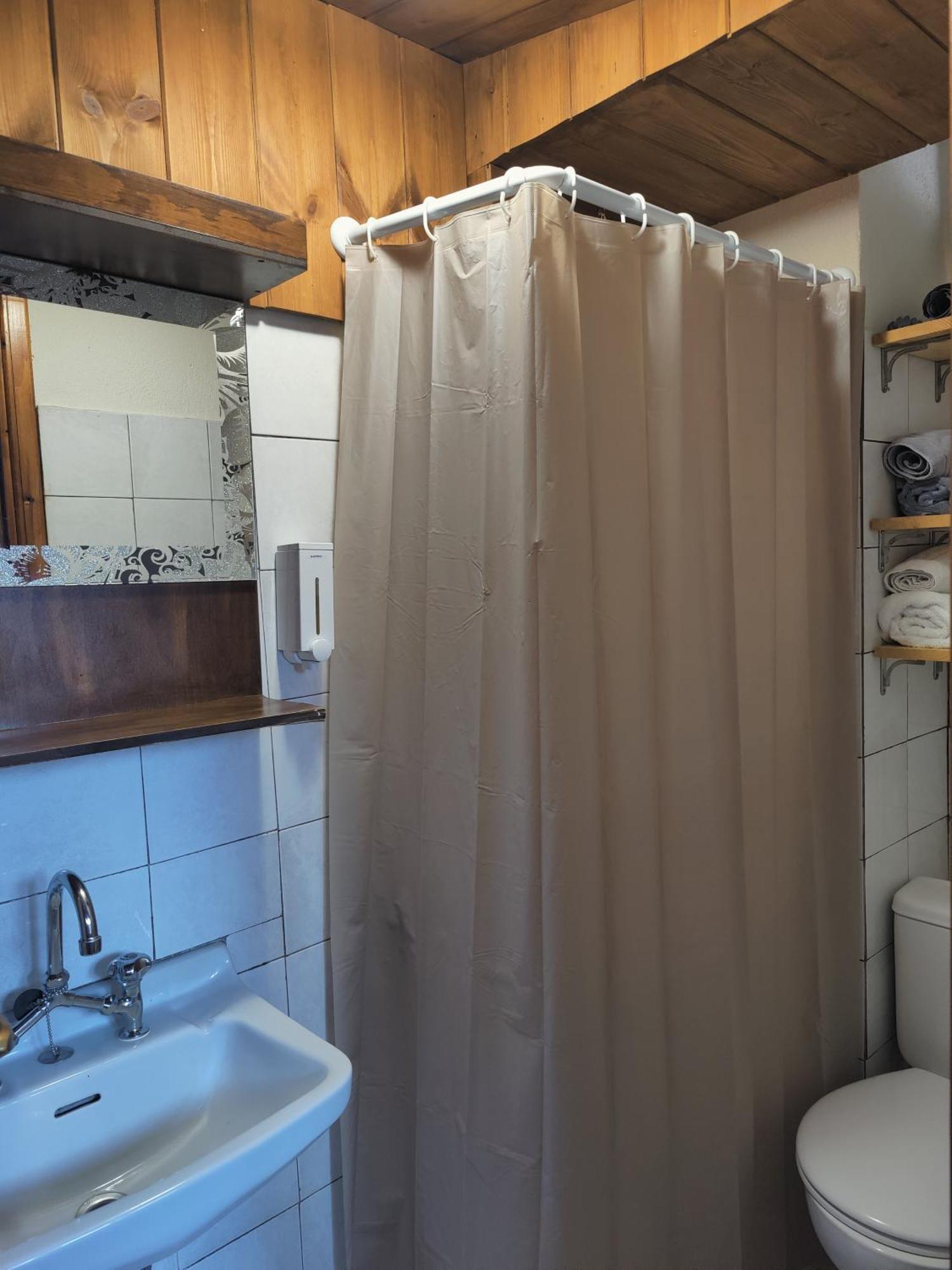 Guesthouse Theodorou Eláti エクステリア 写真